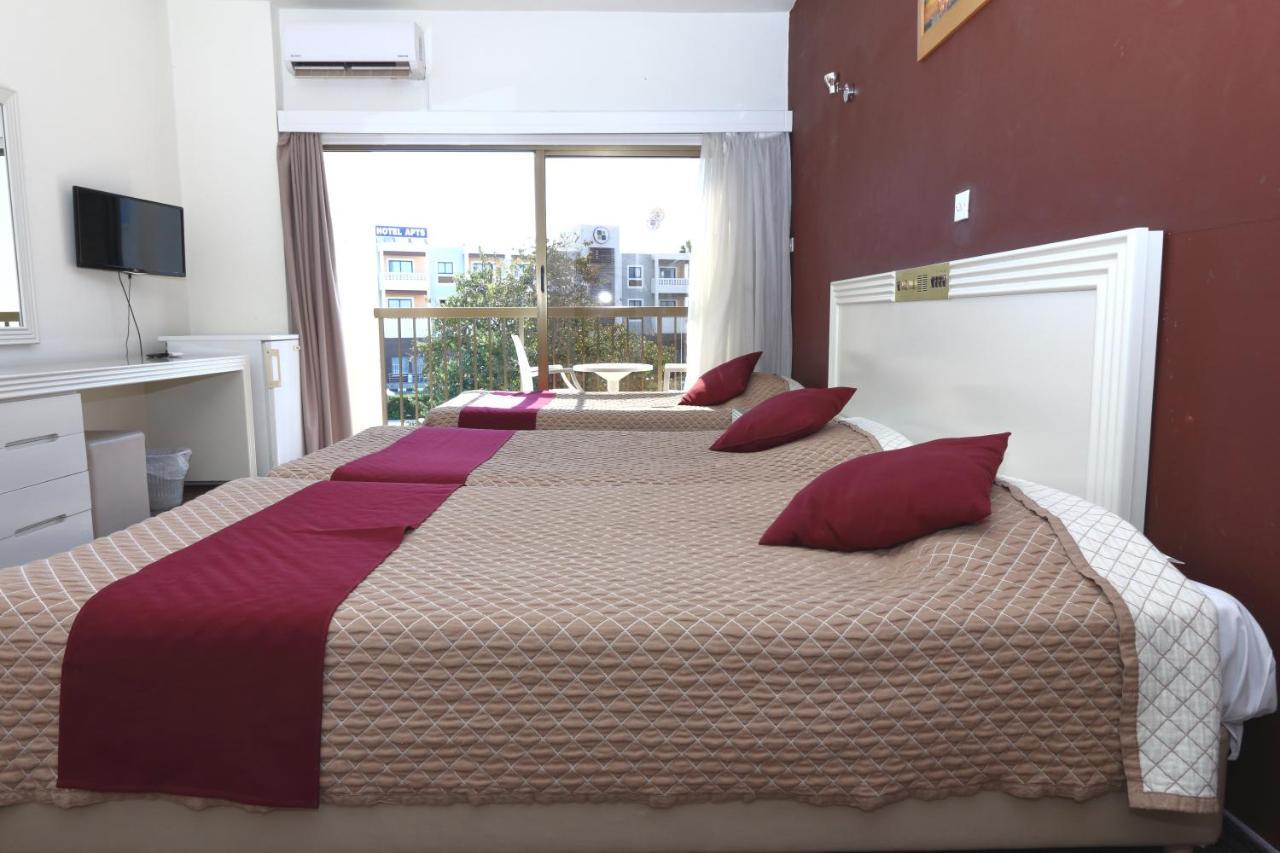 King'S Hotel Paphos Buitenkant foto