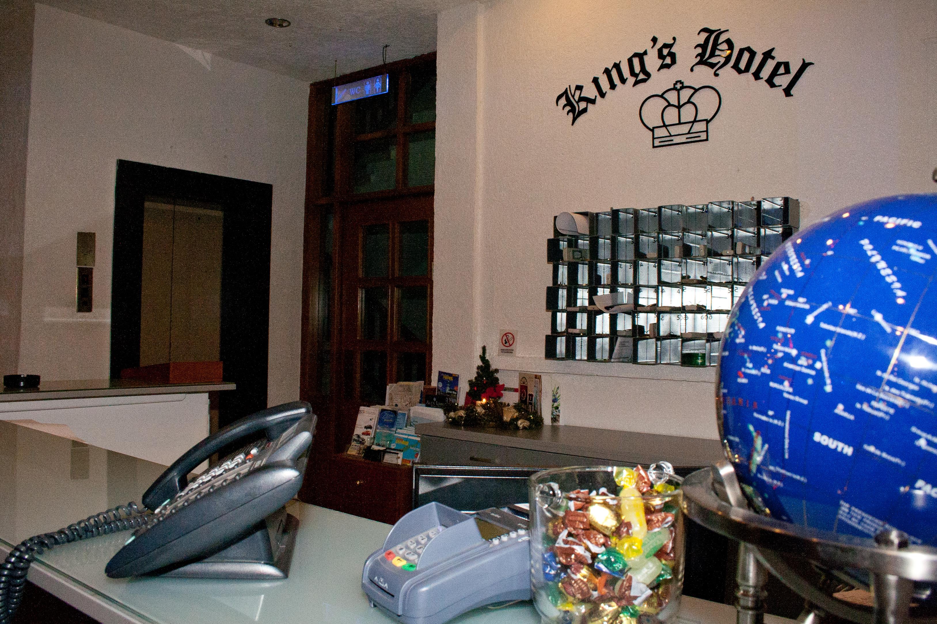 King'S Hotel Paphos Buitenkant foto