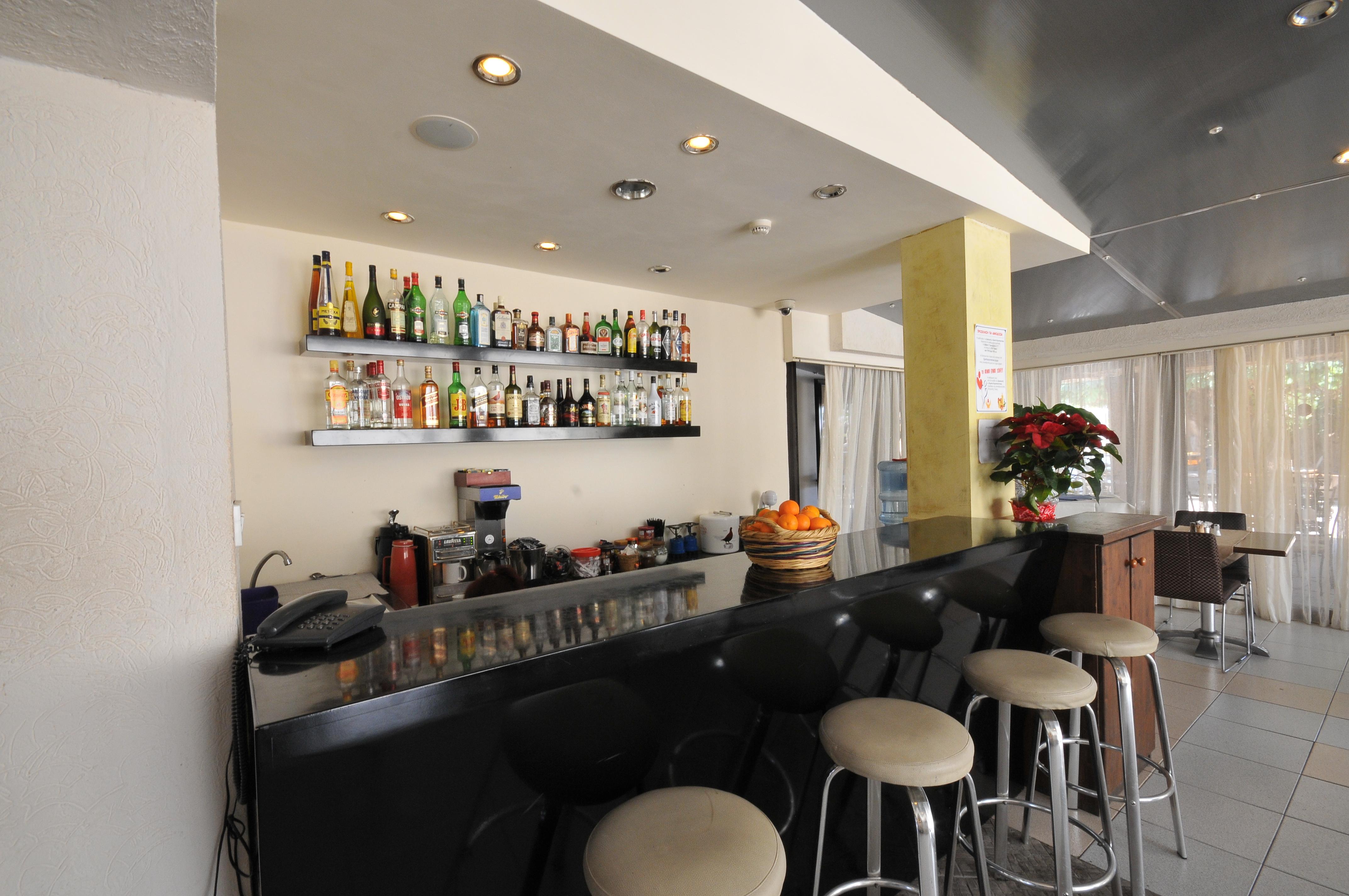 King'S Hotel Paphos Buitenkant foto