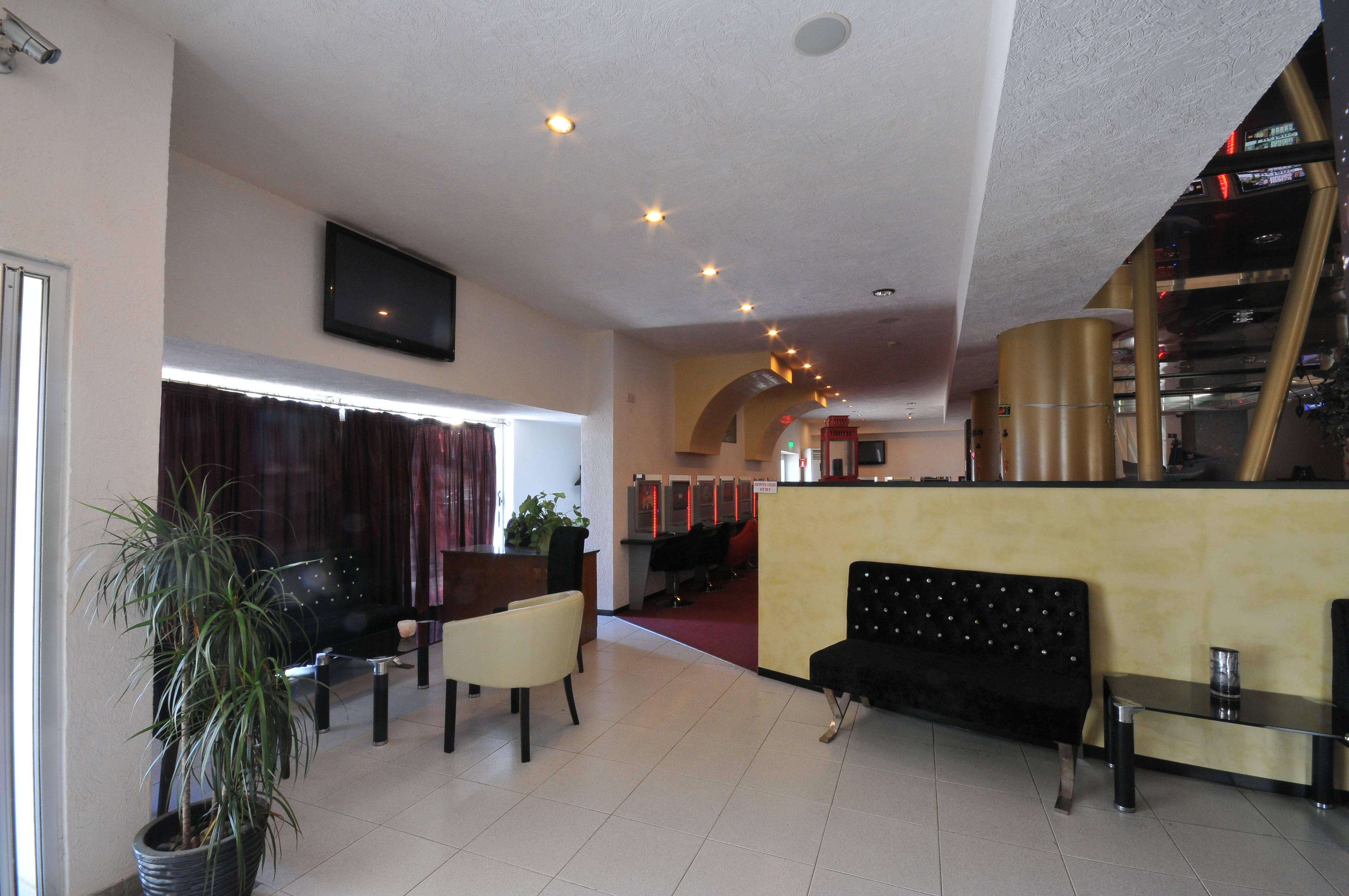 King'S Hotel Paphos Buitenkant foto