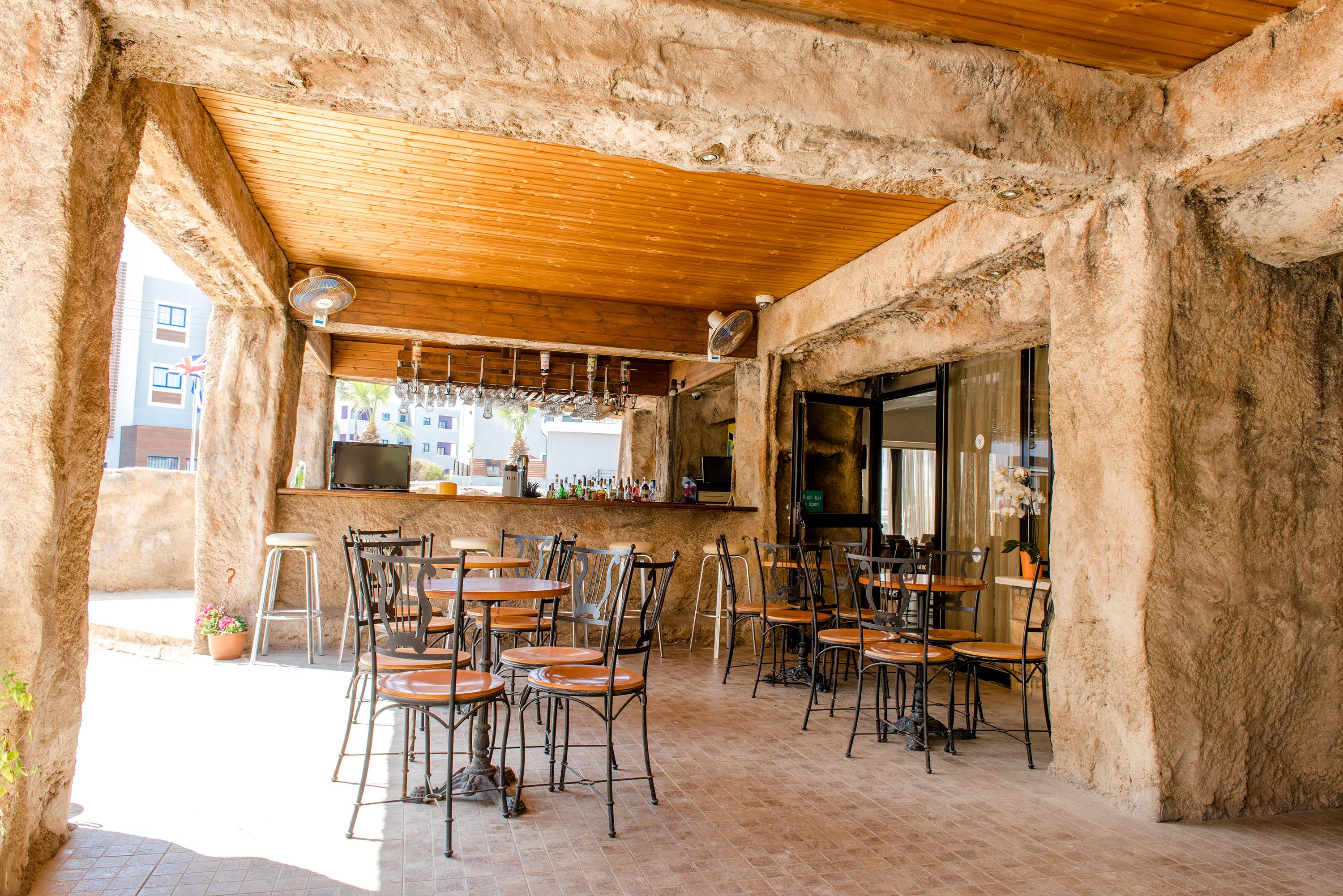King'S Hotel Paphos Buitenkant foto