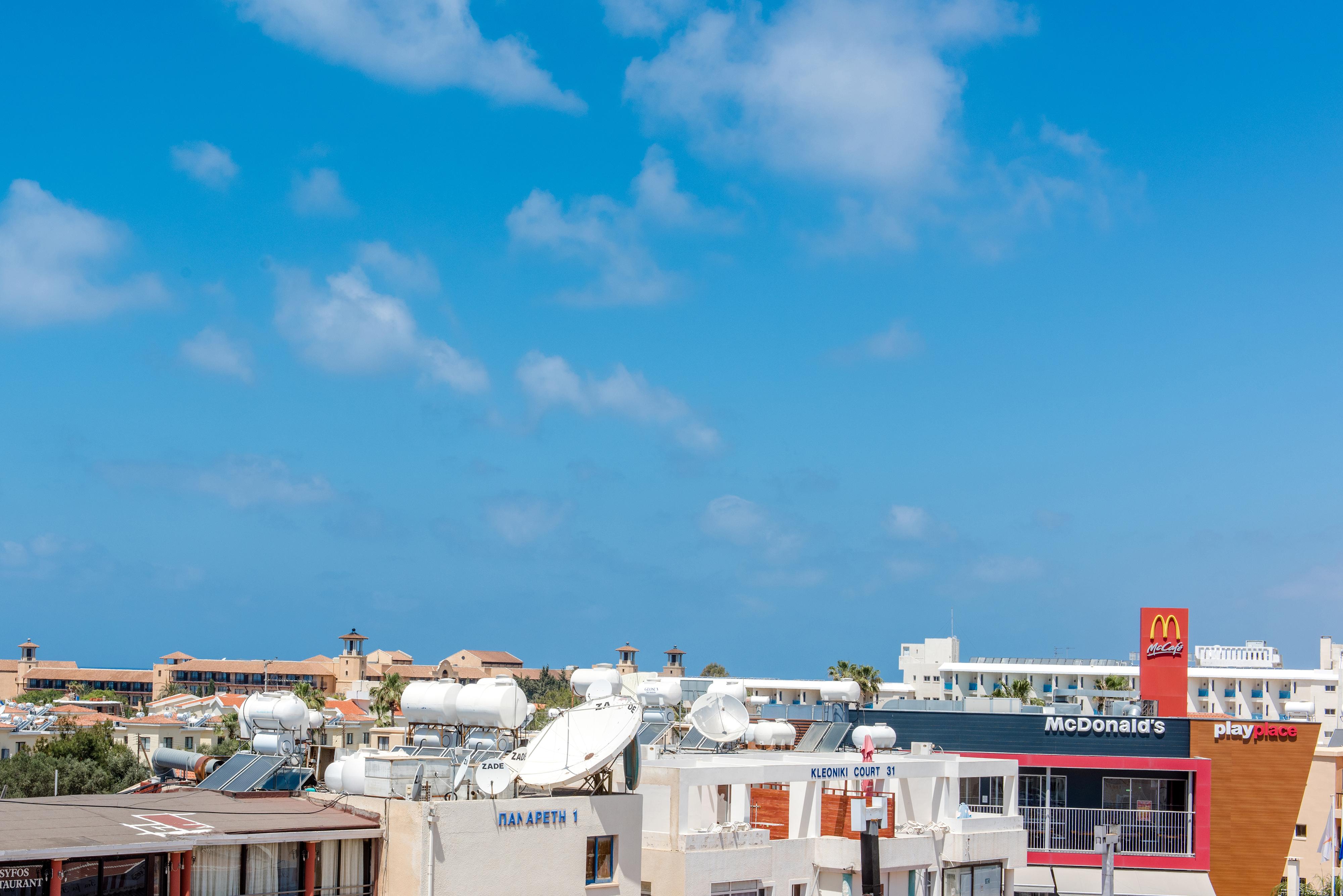 King'S Hotel Paphos Buitenkant foto