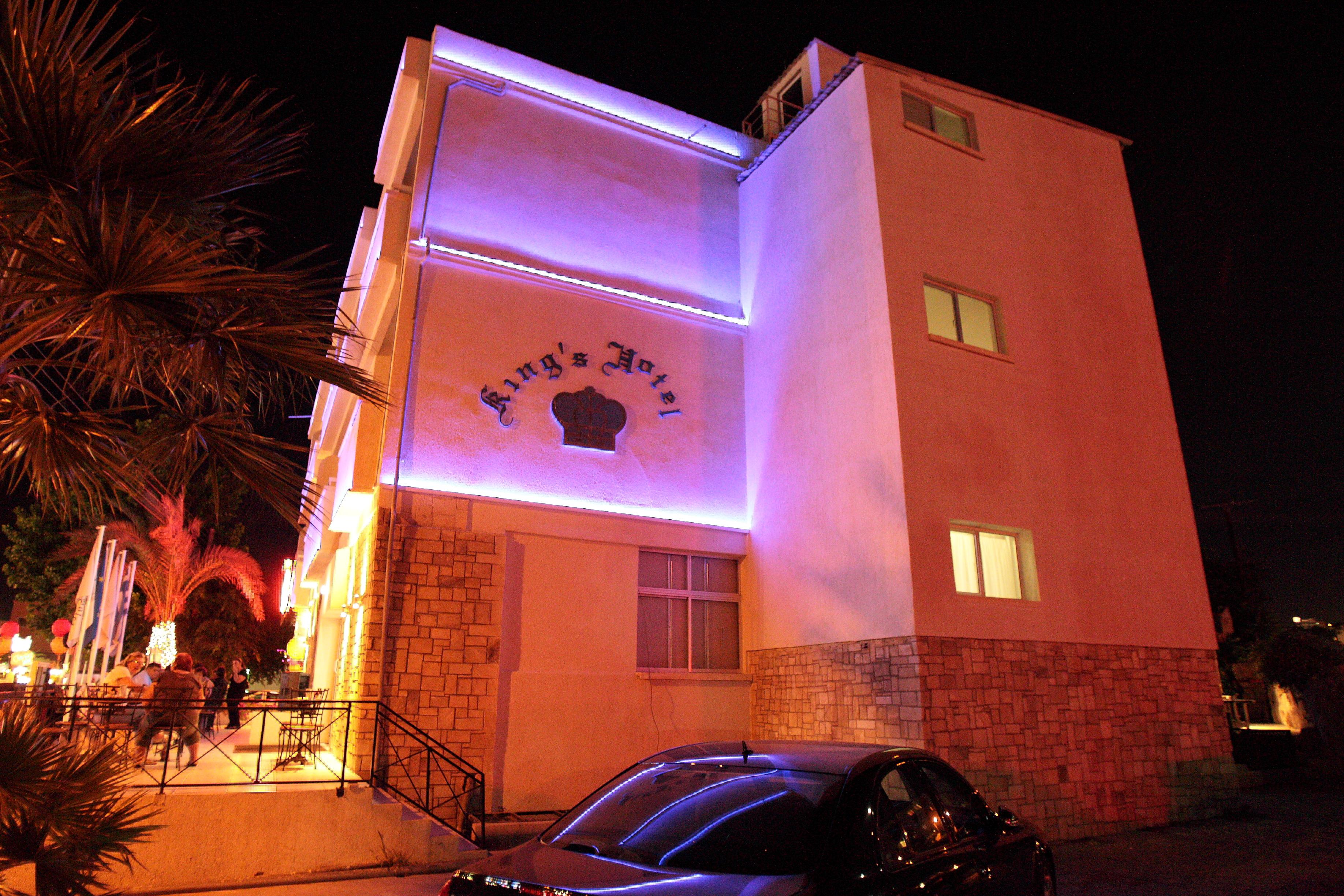 King'S Hotel Paphos Buitenkant foto