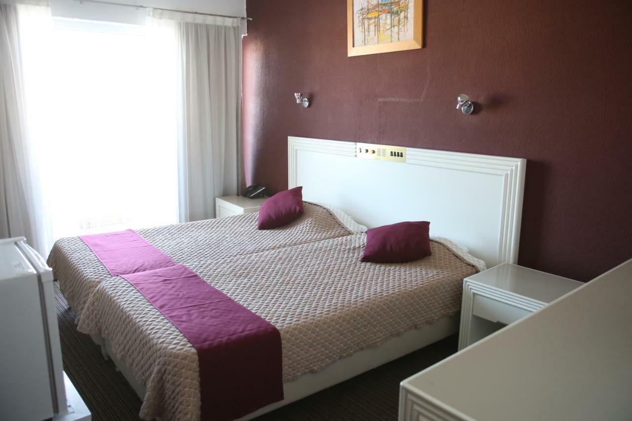 King'S Hotel Paphos Buitenkant foto