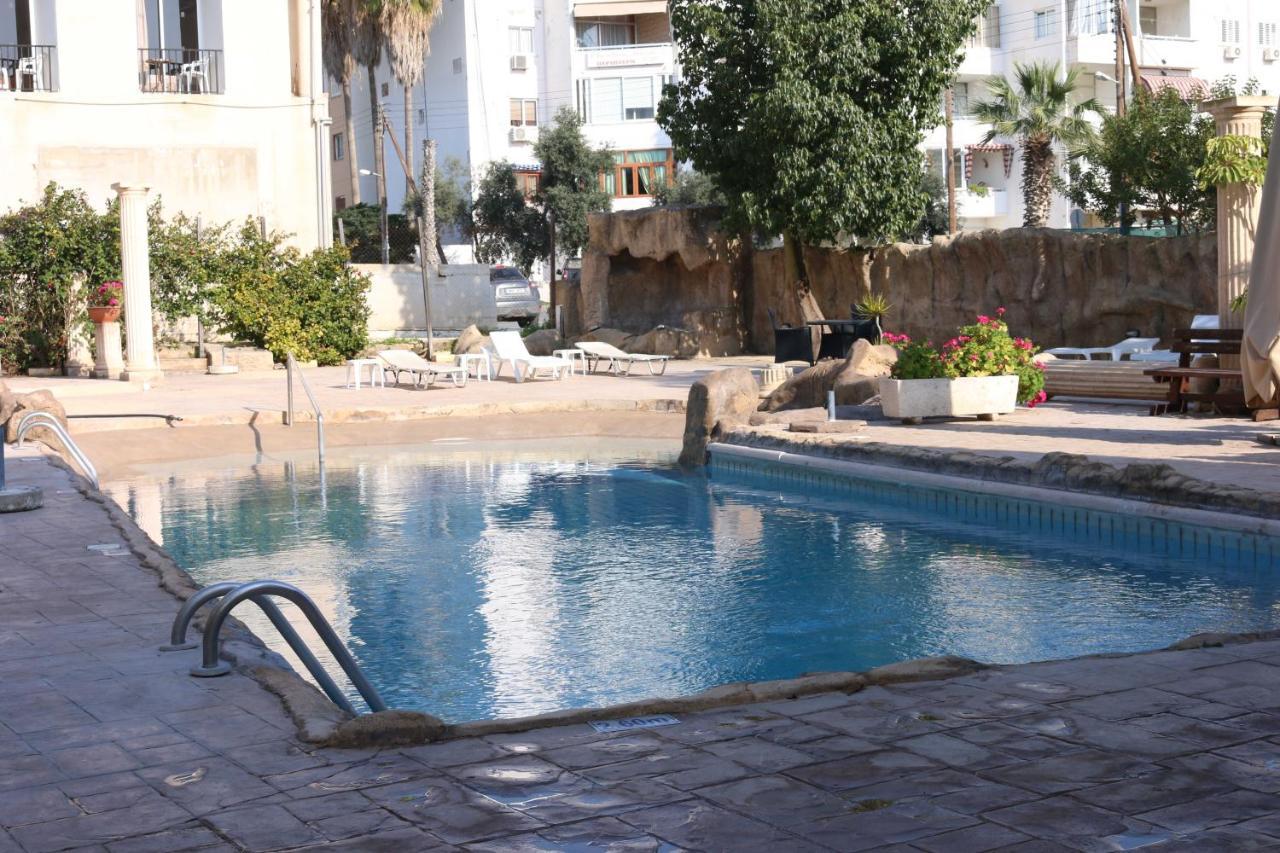 King'S Hotel Paphos Buitenkant foto