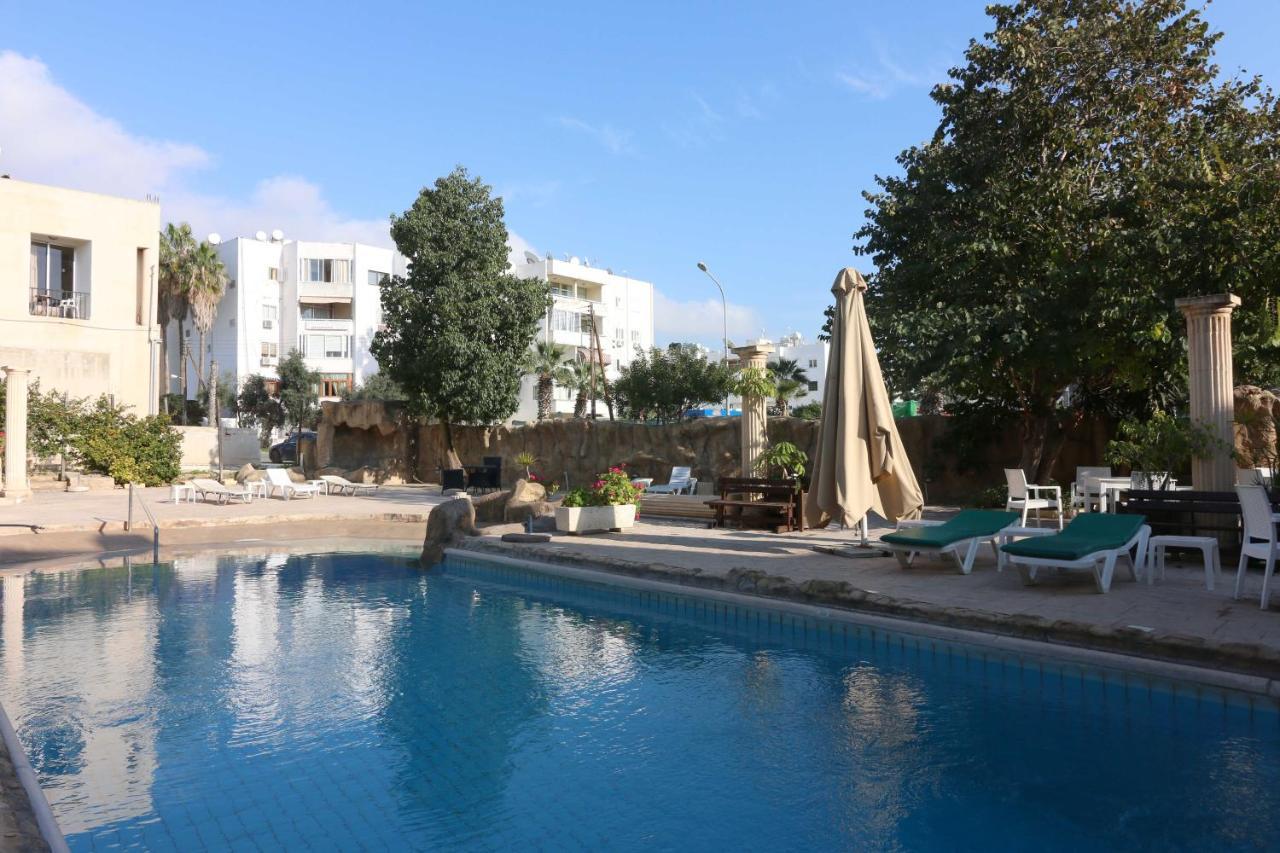 King'S Hotel Paphos Buitenkant foto